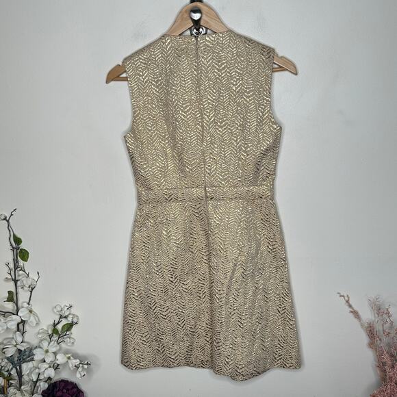RED VALENTINO Lame Jacquard Gold Metallic Sheath Dress Sz 38 / US 8 {3Z38} - Picture 3 of 6